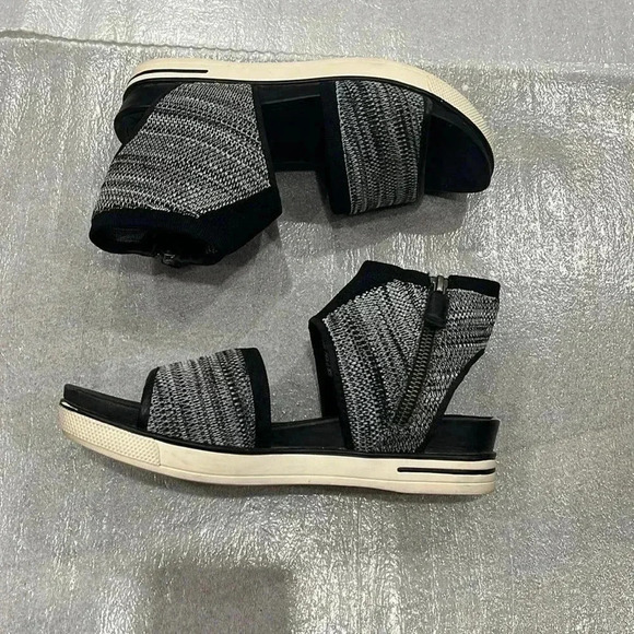 [8.5]Eileen Fisher Black White Knit Platform  Sandals - Picture 3 of 9